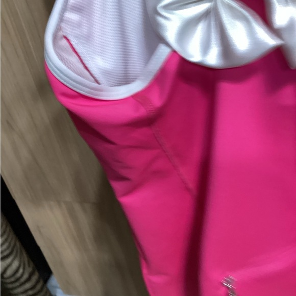 NWT golf or tennis top - Picture 7 of 11